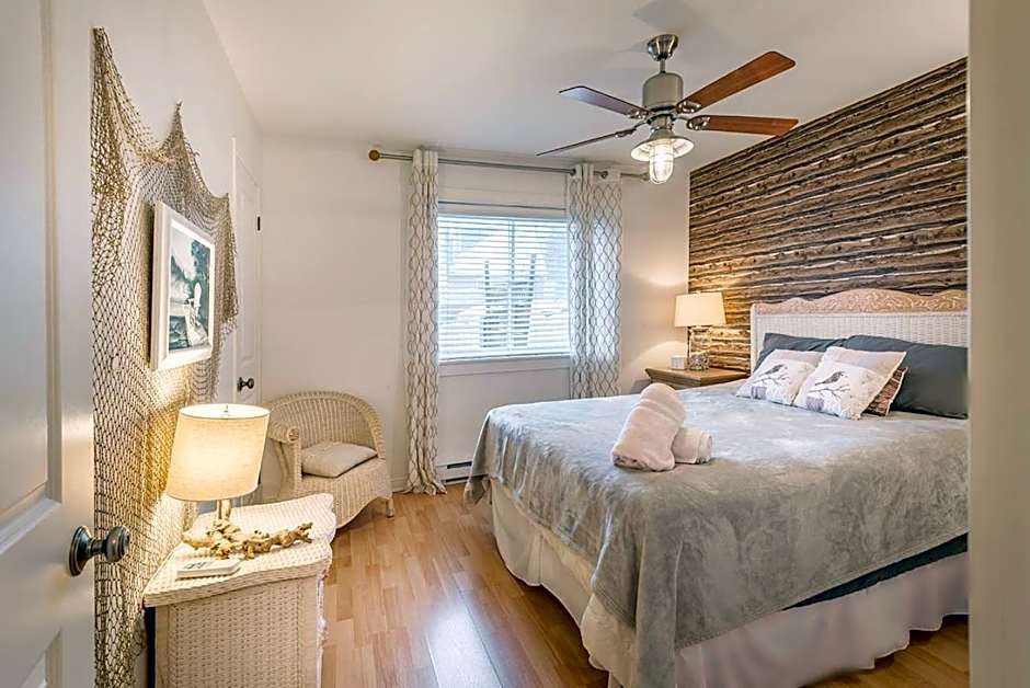 Breathtaking Lake View With Spa Chalet 360