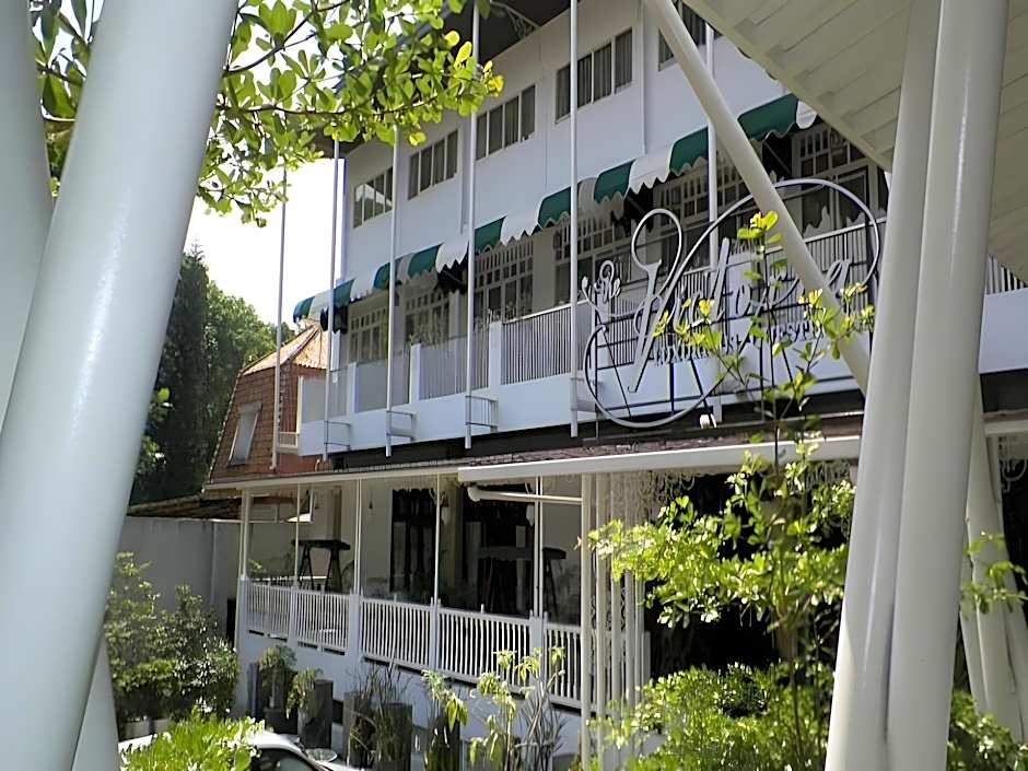 The Victoria Luxurious Guest House