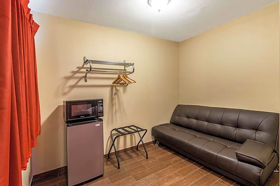 Motel 6-Blythe, CA - South