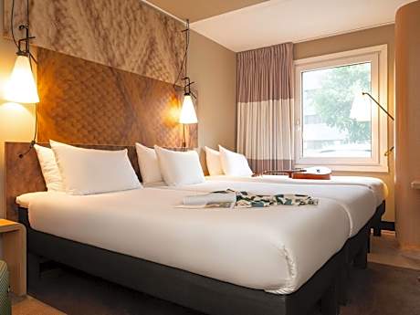 Superior Room with Three Single Beds