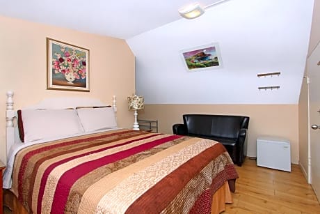 Queen Room with Sea View