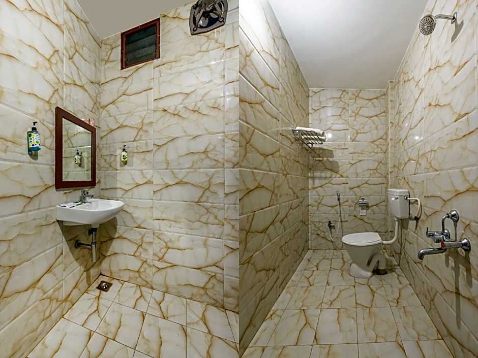 Treebo Grace Inn, 3 Min Walk From Promenade Beach