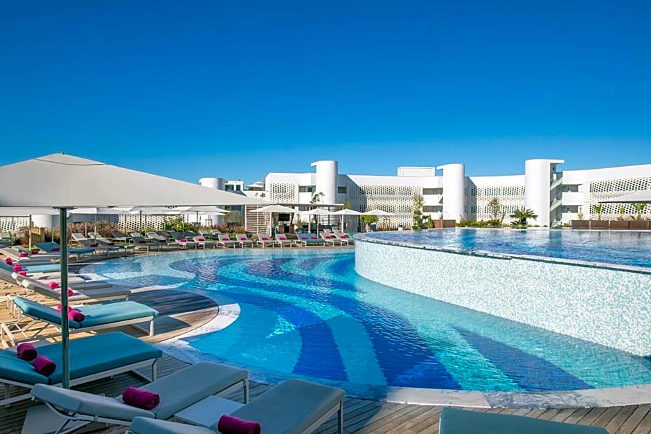 W Residences Algarve