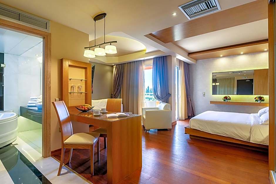 Oasis Hotel Apartments