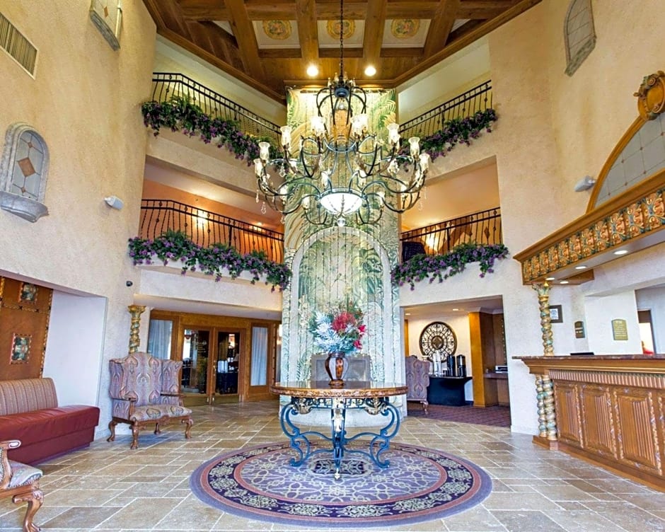 Castillo Real, Ascend Hotel Collection