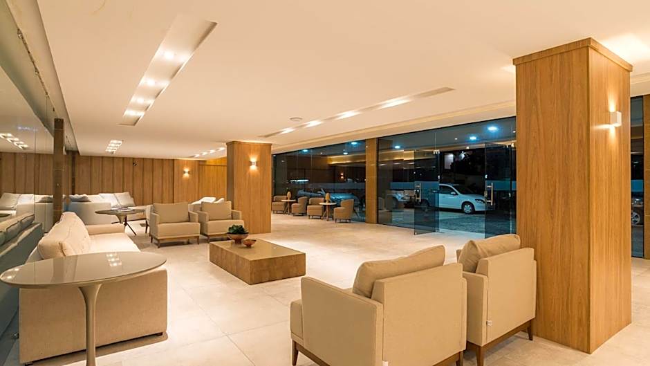 El Aram Beach & Convention