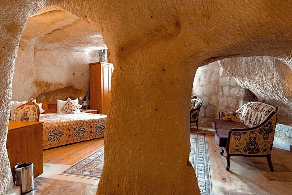 Amber Cave Suites