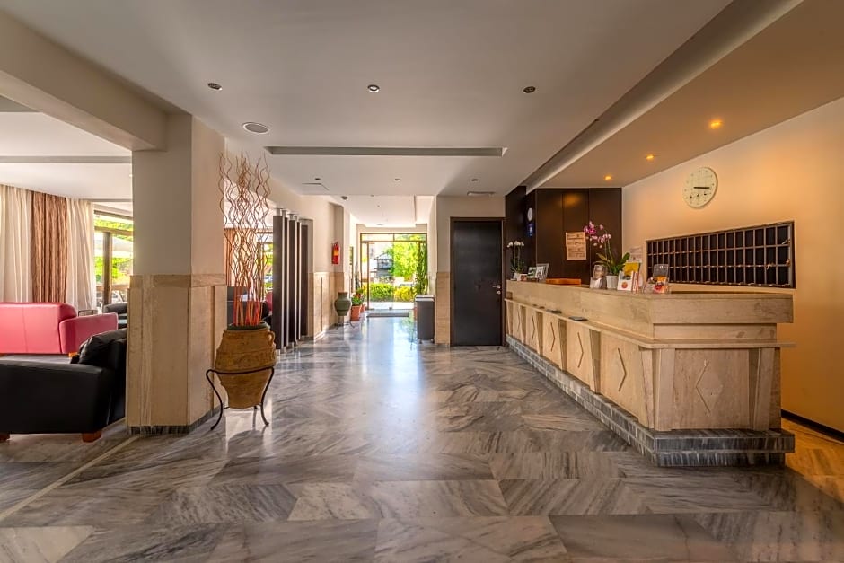 Dimitris Paritsa Hotel