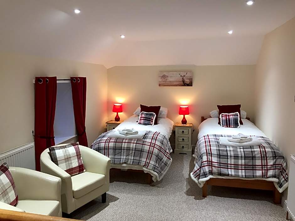 The Village Inn and Kirtle House B&B