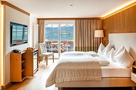 Double or Twin Room with Balcony