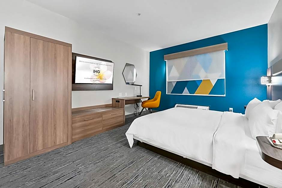 Holiday Inn Express Palestine By IHG