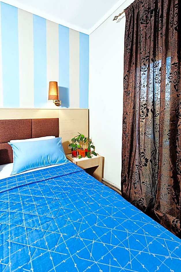 Anastassiou Hotel - Bike and motorcycle friendly hotel