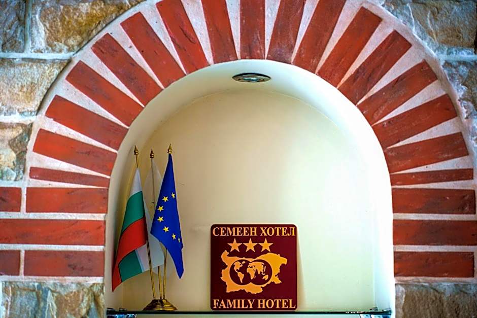 Dionis Hotel