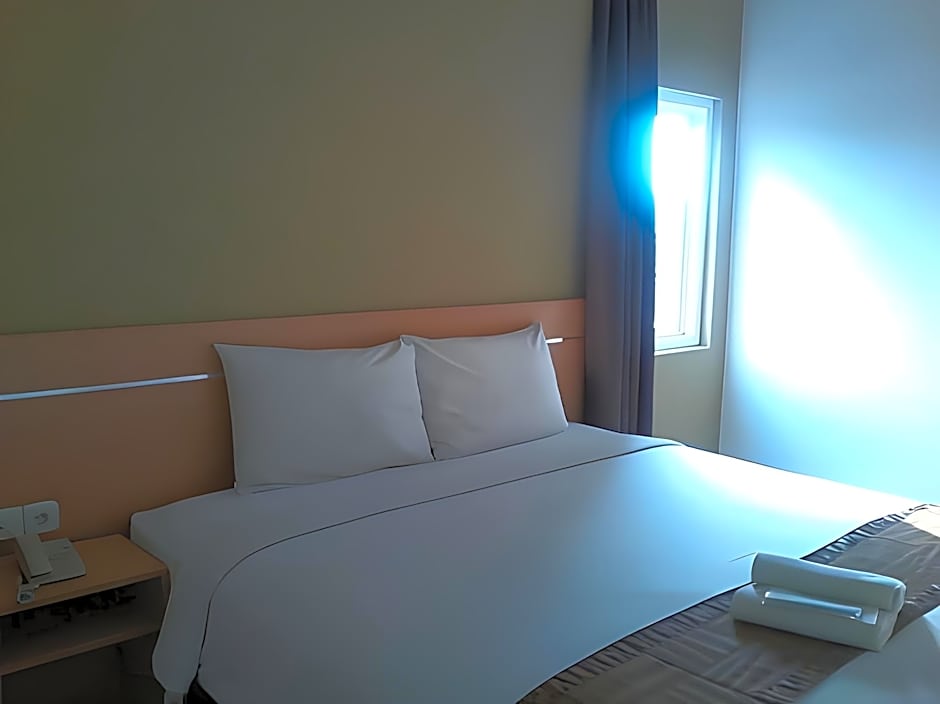Nozz Hotel