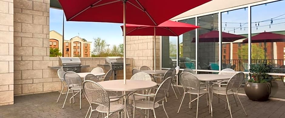 Home2 Suites by Hilton Greensboro Airport