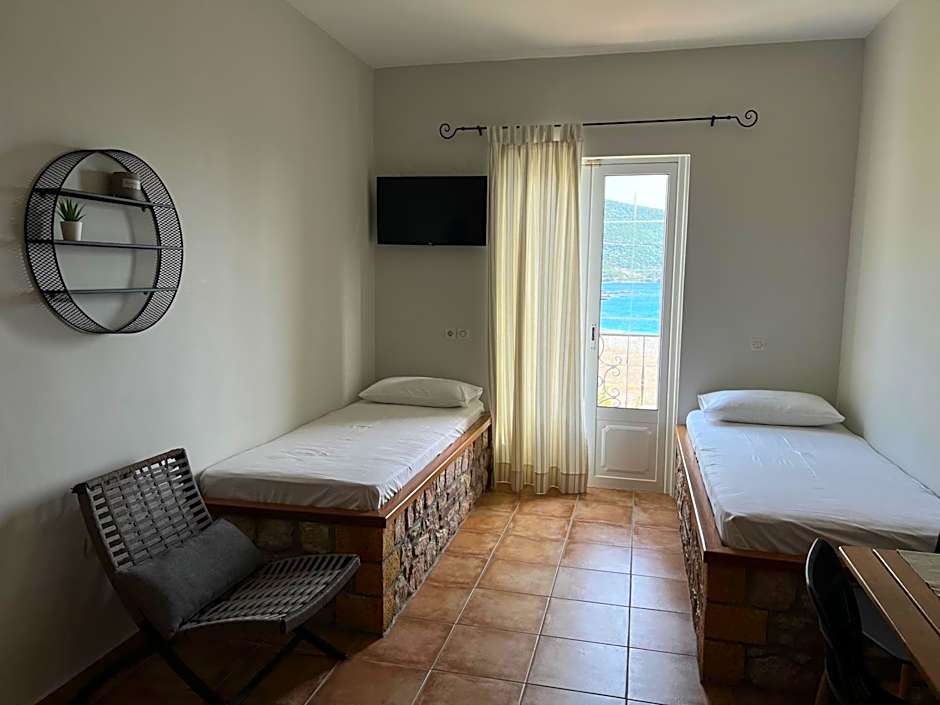 Atalanti Apartments