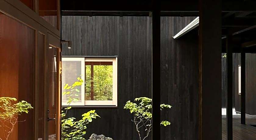 SHISHI-IWA HOUSE KARUIZAWA