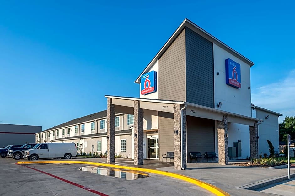 Studio 6 Lake Charles