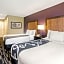 La Quinta Inn & Suites by Wyndham Houston North-Spring