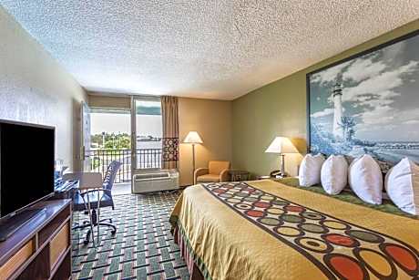 King Room - Non-Smoking