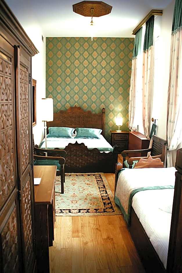 İsa Begov Hamam Hotel