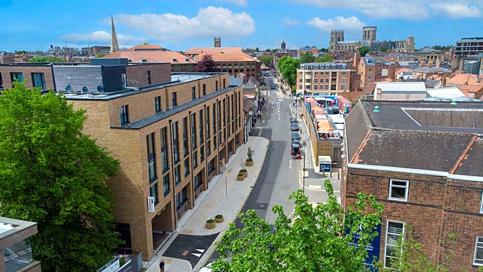 Hampton by Hilton York Piccadilly