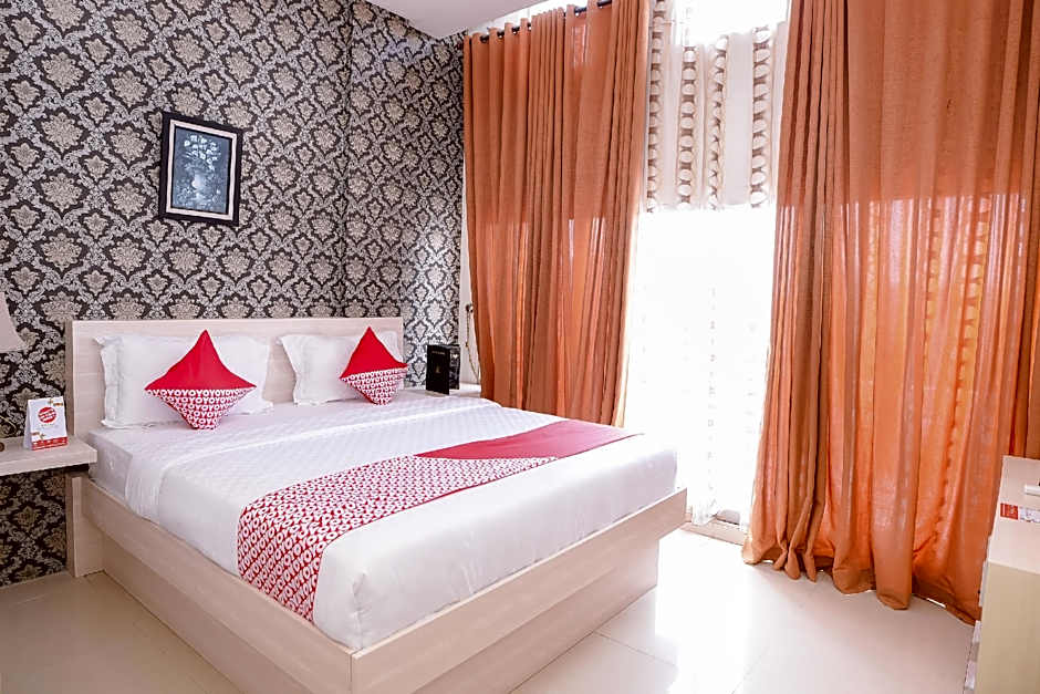 OYO 854 UB Caisar Hotel