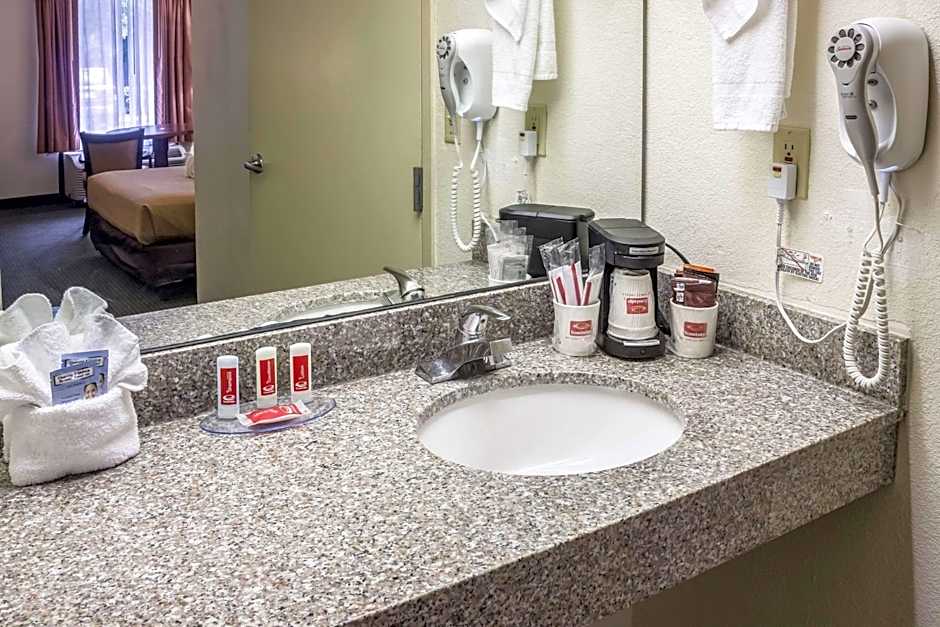 Econo Lodge Palm Coast Central