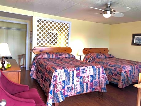 Motel Double Room with Two Double Beds