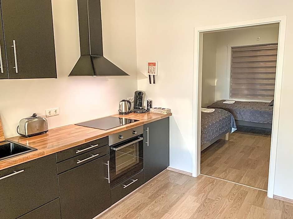 Bakki Apartments & Hostel