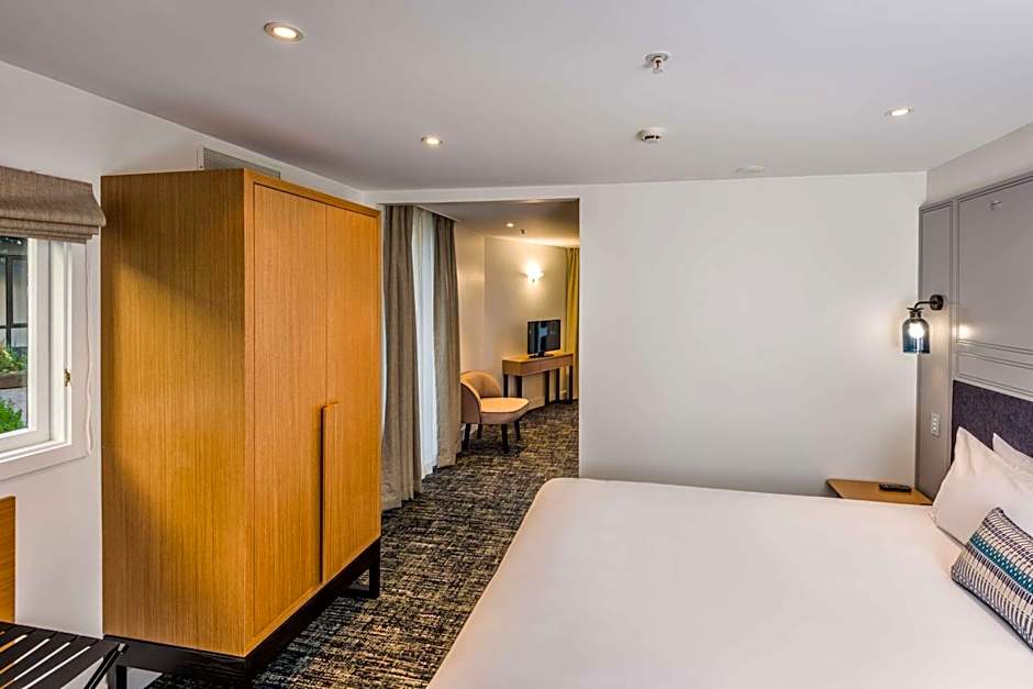 Chateau on the Park - Christchurch a DoubleTree by Hilton