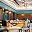 Hotel Indigo Heilong Lake By IHG