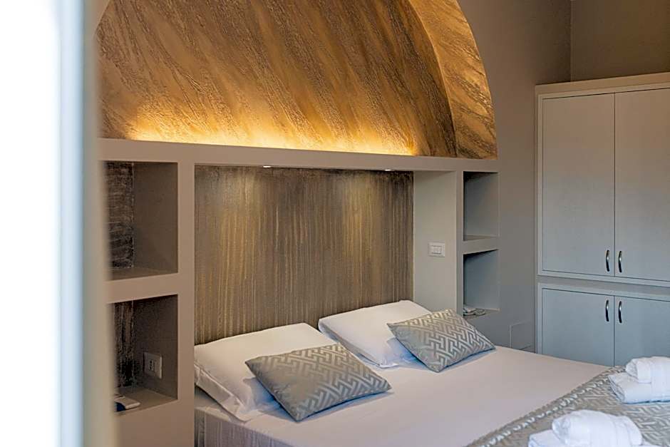 Top Floor Colosseo Guesthouse