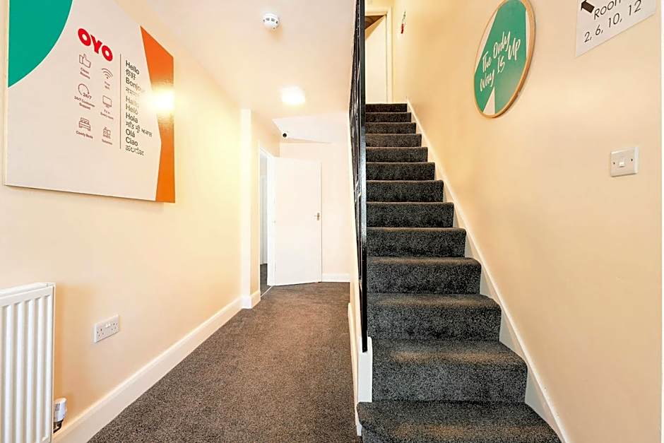 OYO Honeycroft Lodge