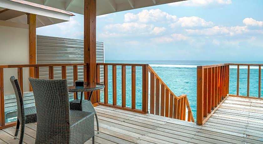 Brennia Kottefaru Maldives