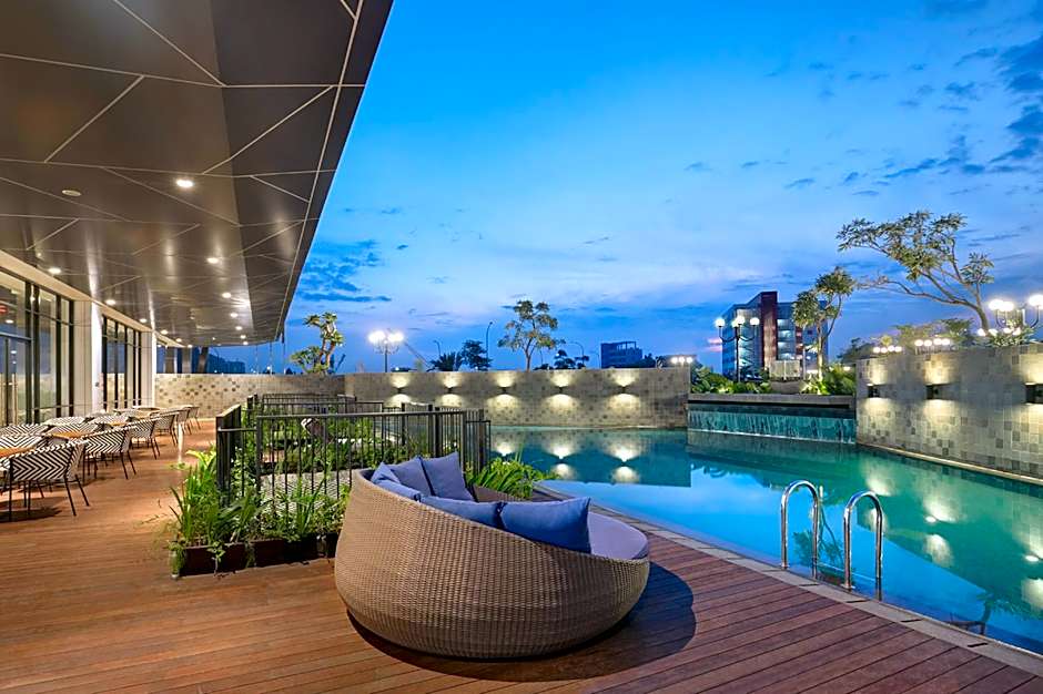 THE 1O1 Jakarta Airport CBC