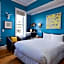 Independence Square 205, Stylish Hotel Room with AC, Great Location in Aspen