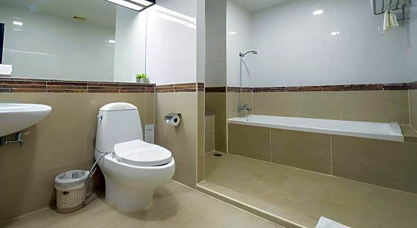 J Town serviced Apartments&hotel