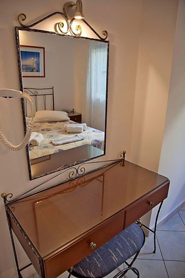 Hotel Andreas - Agistri (Skala)