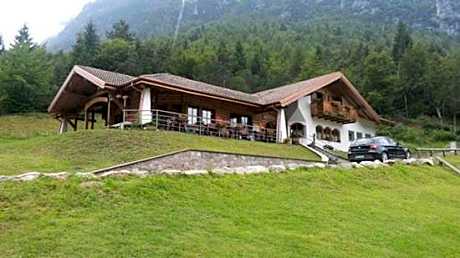 Bar Ristorante Affittacamere Passo Durone