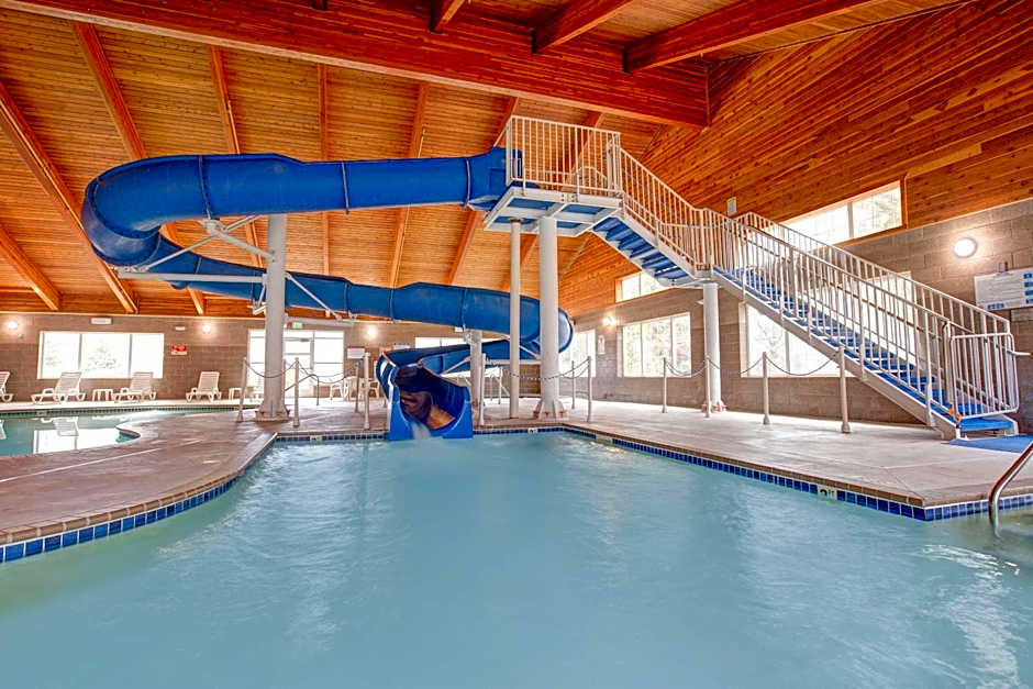 Comfort Inn & Suites St. Paul Northeast