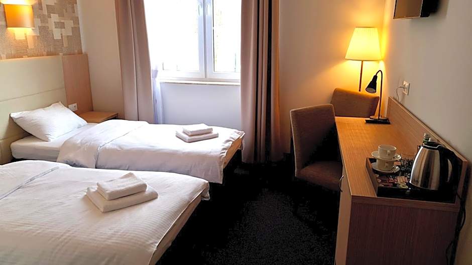 Hotel Nadodrzański Dwór - Nowa Sól