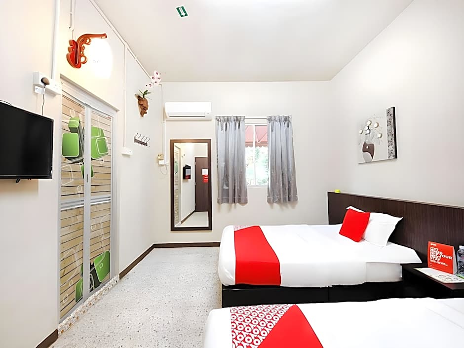 OYO 507 Aikka Hotel