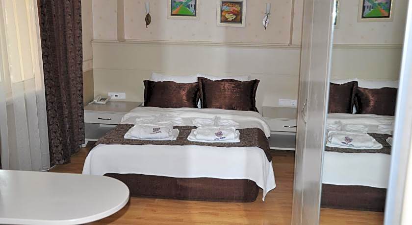 Almena Hotel