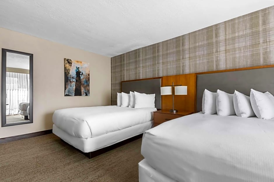 DoubleTree by Hilton Park City - The Yarrow
