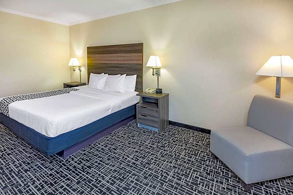 La Quinta Inn & Suites by Wyndham Garland Harbor Point