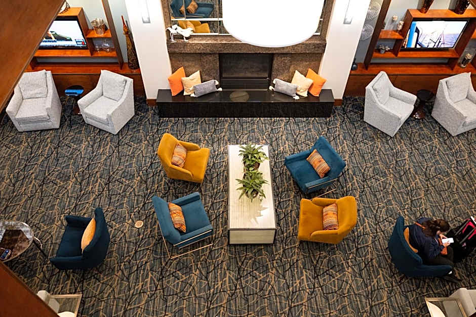 Hilton Knoxville