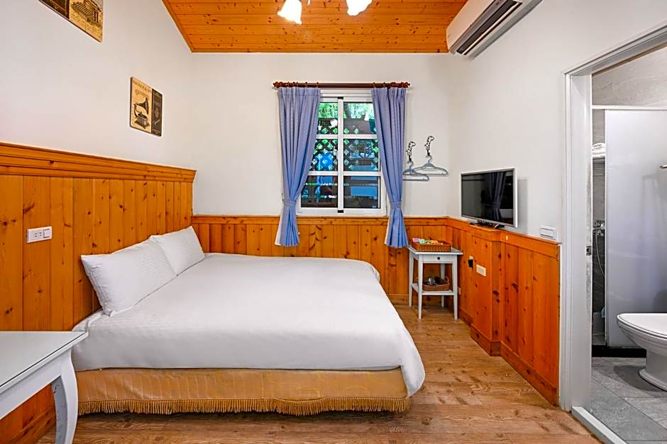 Aurora Villa