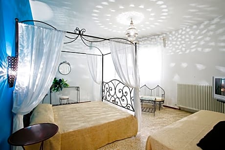 Superior Double Room with Sea View