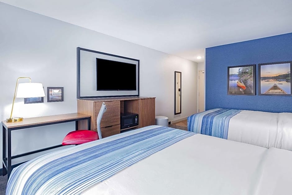 AmericInn by Wyndham International Falls Southwest